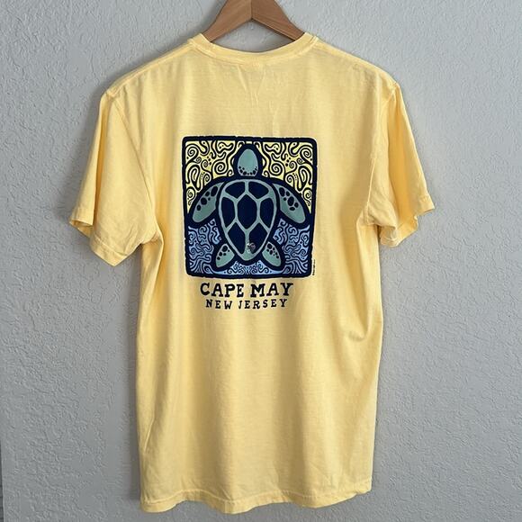 NEW Cape May New Jersey Sea Turtle Men’s T-Shirt Yellow Medium Graphic - Picture 1 of 4